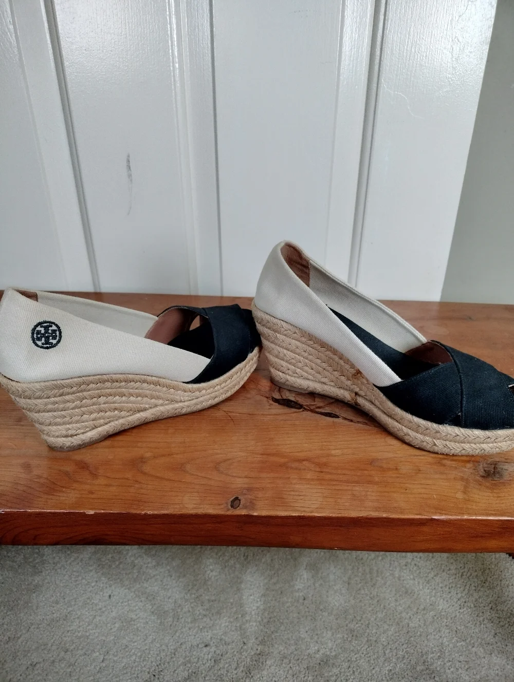 Tory Burch Dory Canvas Espadrille Wedge Sandals Black Cream Peep Toe Spain 8.5 B